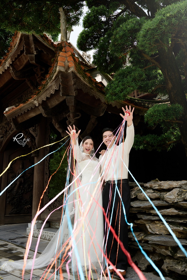 Chụp Áo dài chùa Vạn Niên 