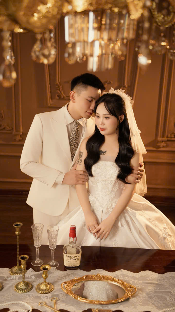 Chụp cưới studio 2 bạn Giang - Giáp 